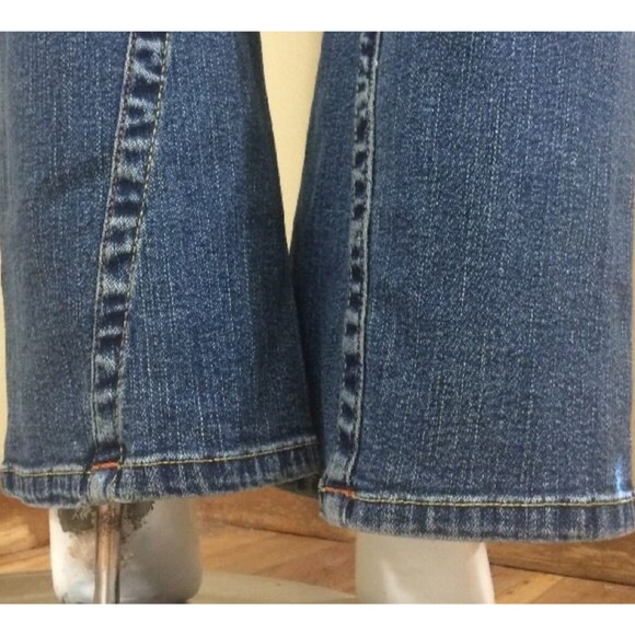 Vintage new True Religion Bridget stone & tint distressed frayed bootleg denim - Picture 3 of 7